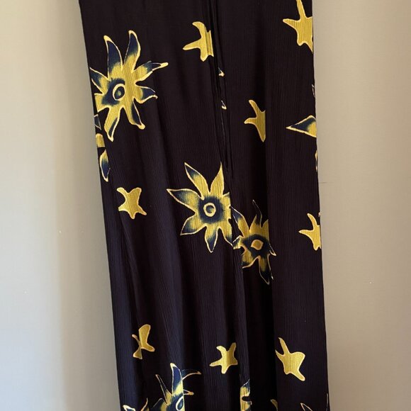 Vintage Batik Maxi Sleeveless Dress - Picture 3 of 10